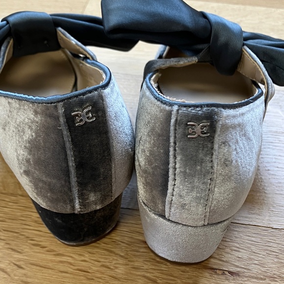 NWOT Sam Edelman Girls Teddy Gray Velvet Shoes with Satin Bow - Sz 1 - Picture 4 of 8